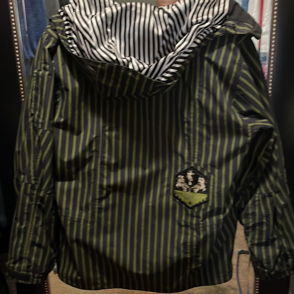 Burton “The White” collection snowboard jacket